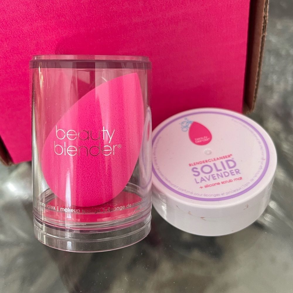 New Beauty Blender Sponge & Solid Lavender Cleanser